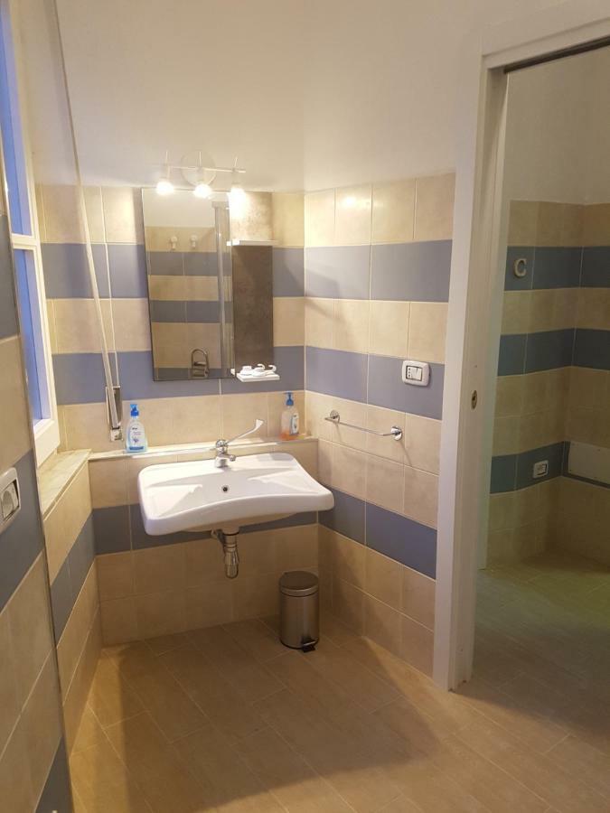 B&B Piazza Dante Nuoro Nuoro  Luaran gambar